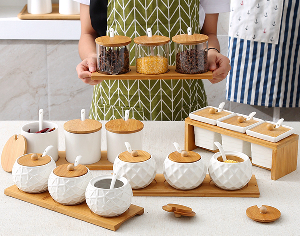 در پایان سال ضروری است! آشپزخانه می گوید به این بطری ها و کوزه ها احتیاج دارد